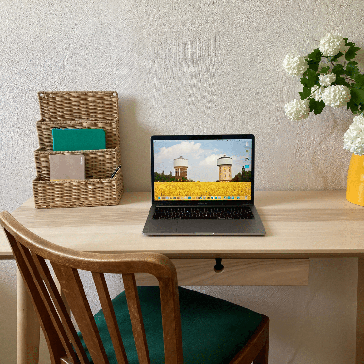 Ferienwohnung Maximilianpark Hamm - Arbeitsplatz Schlafzimmer 2